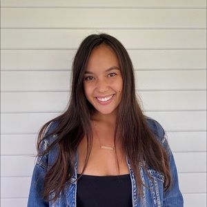 Meet your Posher, Liana